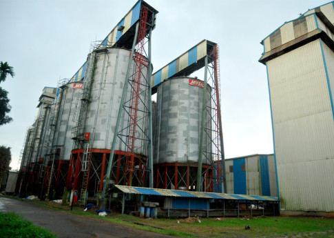 SILOS